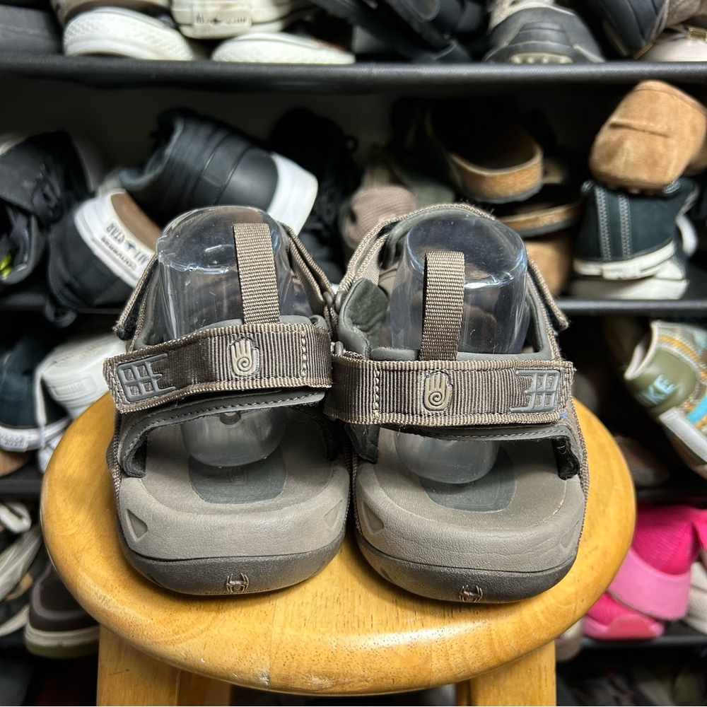 Teva minam brown strappy sandals - Picture 4 of 8